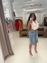 Load image into Gallery viewer, Denim cut off shorts