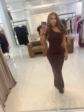 Load image into Gallery viewer, Mya dress in chocolate