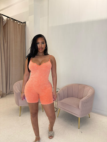Ribbed romper in orange