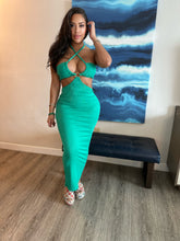 Load image into Gallery viewer, Daisy maxi in mint green