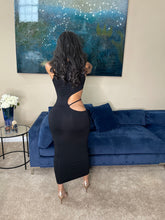 Load image into Gallery viewer, Slayin dress in black