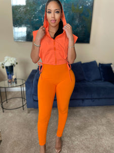 Cora vest in orange