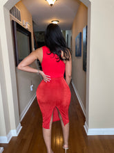 Load image into Gallery viewer, Slinky midi skirt in red is