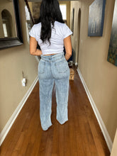 Load image into Gallery viewer, Kimmy jeans