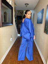 Load image into Gallery viewer, Vivian set in royal blue